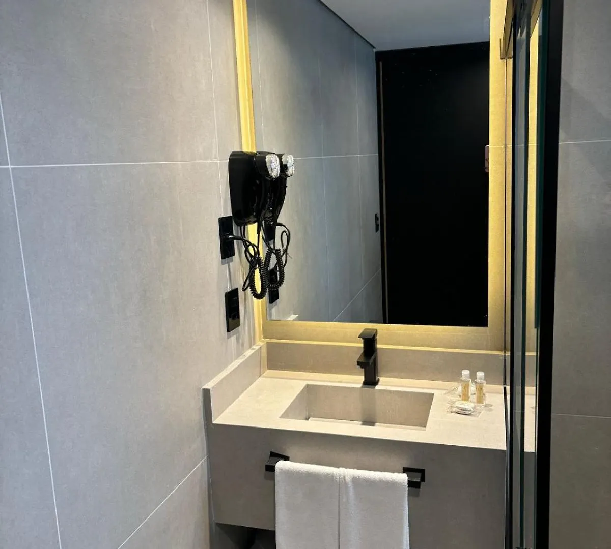 Summit Hotel Monaco Guarulhos