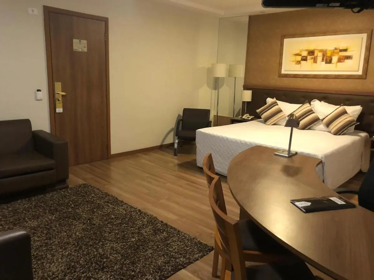 Summit Hotel Monaco Guarulhos 4*,  Brésil